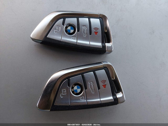 Продаж на аукціоні авто 2022 Bmw X7 Xdrive40i, vin: 5UXCW2C0XN9K72804, номер лоту: 43873031