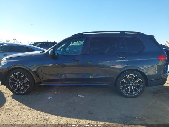Продаж на аукціоні авто 2022 Bmw X7 Xdrive40i, vin: 5UXCW2C0XN9K72804, номер лоту: 43873031