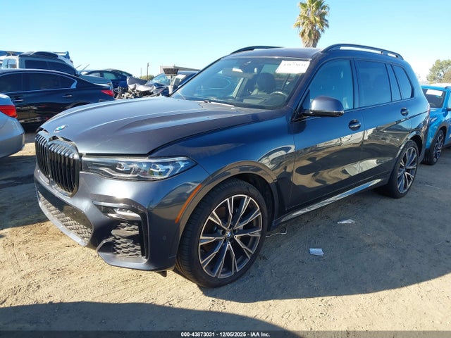 Продаж на аукціоні авто 2022 Bmw X7 Xdrive40i, vin: 5UXCW2C0XN9K72804, номер лоту: 43873031