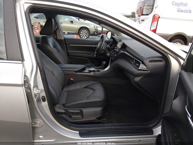 4T1G11BK5NU057824 Toyota Camry Se Awd
