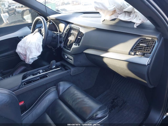 2022 VOLVO XC90 RECHARGE PLUG-IN HYBRID YV4H60CM1N1843803 Photo 4