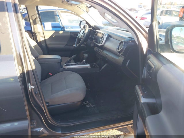 5TFAX5GN9LX167631 Toyota Tacoma Sr5