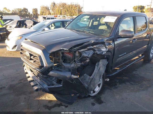 5TFAX5GN9LX167631 Toyota Tacoma Sr5