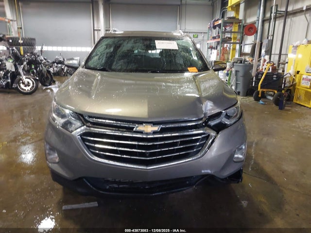 3GNAXNEV6KS565048 Chevrolet Equinox Premier