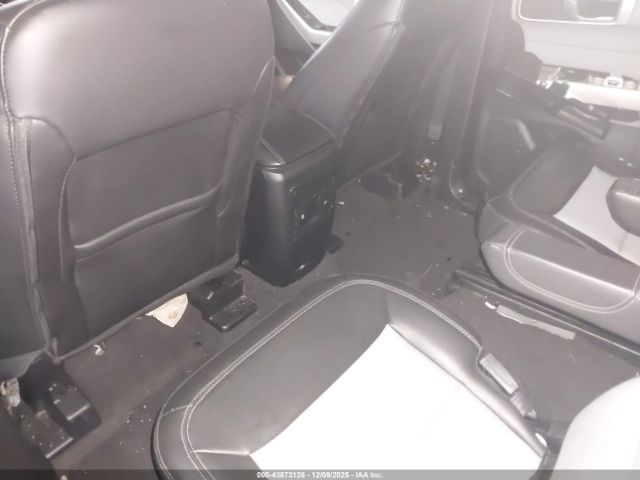 2022 FORD EXPLORER 1FMSK8DH5NGB96304 Photo 7