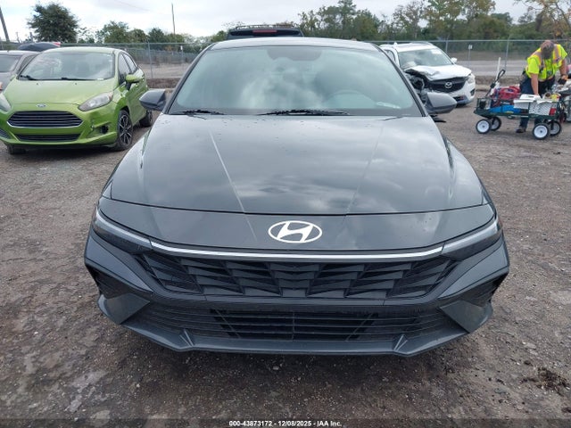43873172 :رقم المزاد ، KMHLM4DJ8RU107598 vin ، 2024 Hyundai Elantra Hybrid Blue مزاد بيع