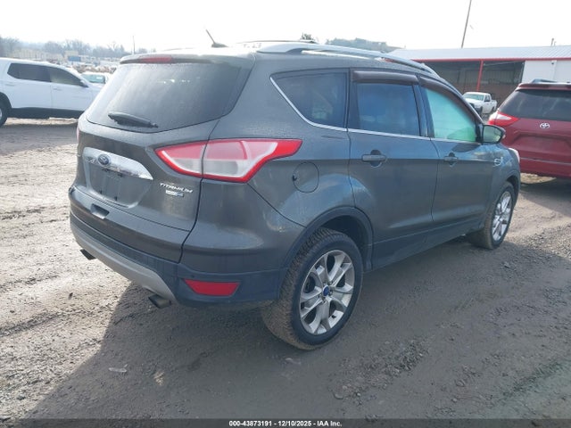 1FMCU9JX1FUA22006 Ford Escape Titanium