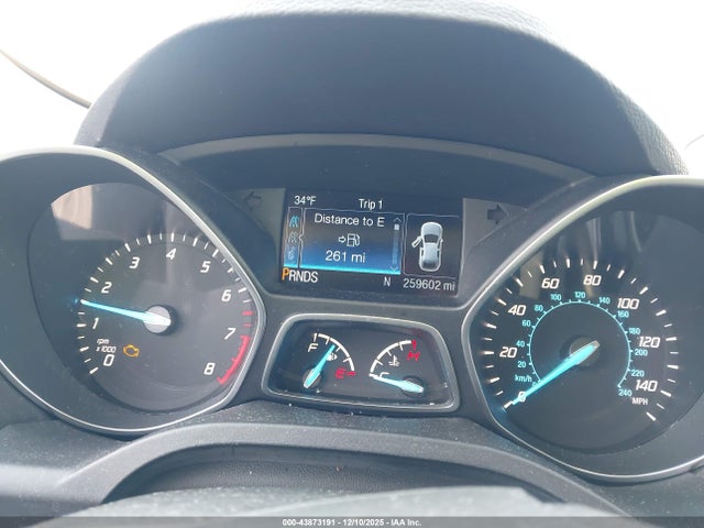 1FMCU9JX1FUA22006 Ford Escape Titanium