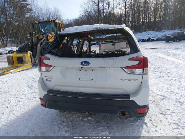 Продаж на аукціоні авто 2023 Subaru Forester Premium, vin: JF2SKAEC1PH499691, номер лоту: 43873211