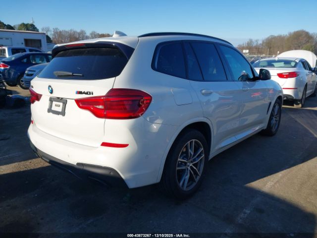 2018 BMW X3 5UXTS3C50J0Y98146 Photo 3