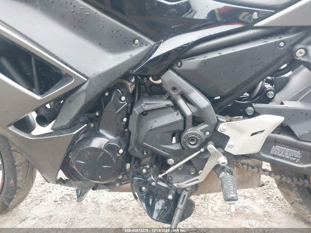 Kawasaki Ex650 R 2023 ML5EXER1XPDA89442 Image 9