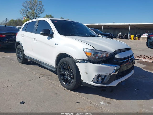 2018 MITSUBISHI OUTLANDER SPORT JA4AP3AU7JZ031403 Photo 0