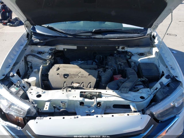 2018 MITSUBISHI OUTLANDER SPORT JA4AP3AU7JZ031403 Photo 9