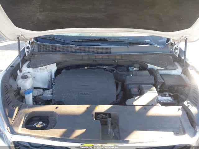 5XYPG4A53LG614857 KIA Sorento 3.3l Lx