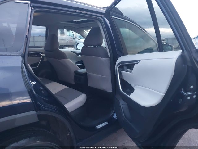 4T3RWRFV1SU178141 Toyota Rav4 Hybrid Xle