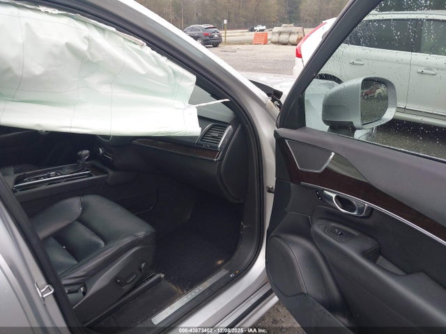 2019 VOLVO XC90 YV4A22PK5K1496280 Photo 4