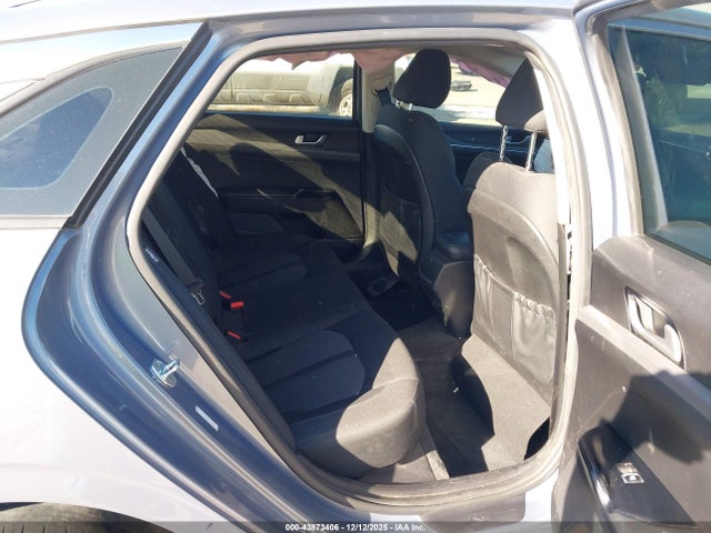 Продаж на аукціоні авто 2022 Kia K5 Lxs, vin: 5XXG14J22NG085674, номер лоту: 43873406
