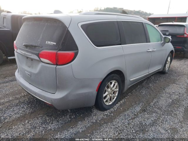 2020 CHRYSLER PACIFICA 2C4RC1BG8LR269310 Photo 3