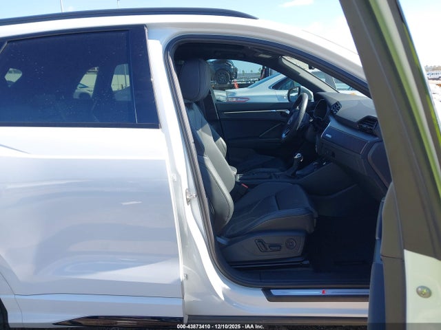 WA1EECF3XR1085456 Audi Q3 Premium Plus 45 Tfsi S Line Quattro Tiptronic
