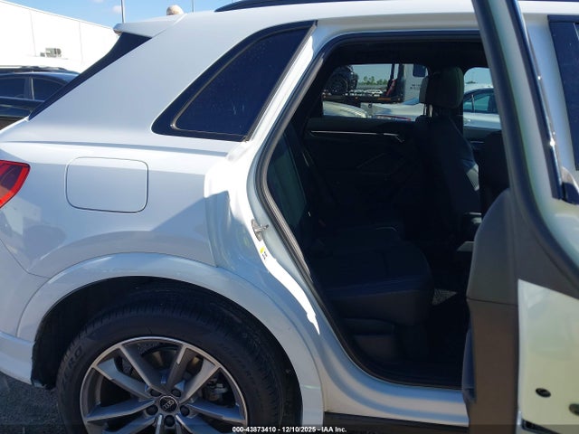 WA1EECF3XR1085456 Audi Q3 Premium Plus 45 Tfsi S Line Quattro Tiptronic
