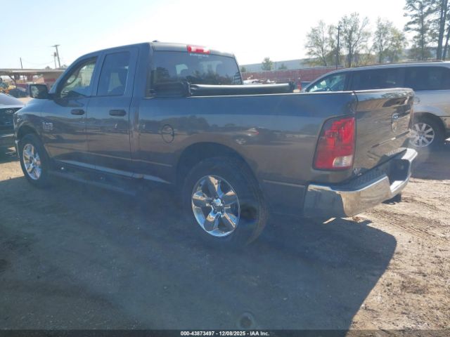 2019 RAM 1500 CLASSIC 1C6RR6FGXKS532696 Photo 2