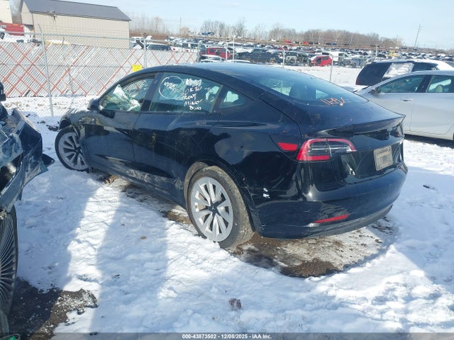 2023 TESLA MODEL 3 5YJ3E1EAXPF438901 Photo 2