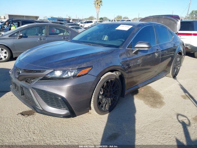 Toyota CAMRY SE 2022 4T1G11AK9NU063496 Image 2