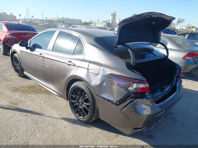 Toyota CAMRY SE 2022 4T1G11AK9NU063496 Image 3