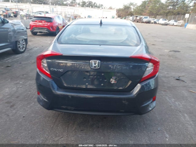 43873562 :رقم المزاد ، 2HGFC2F74JH569837 vin ، 2018 Honda Civic Ex مزاد بيع