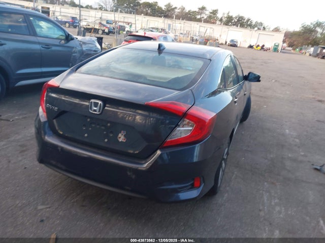 43873562 :رقم المزاد ، 2HGFC2F74JH569837 vin ، 2018 Honda Civic Ex مزاد بيع