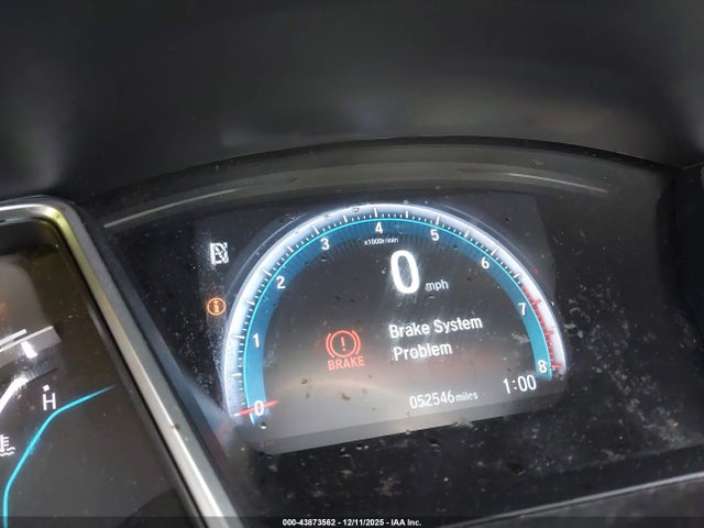 43873562 :رقم المزاد ، 2HGFC2F74JH569837 vin ، 2018 Honda Civic Ex مزاد بيع