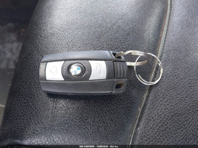 2015 BMW X1 WBAVM1C54FV318073 Photo 10