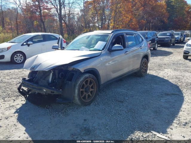 2015 BMW X1 WBAVM1C54FV318073 Photo 1