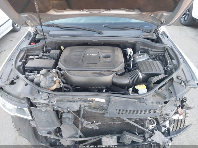 1C4RJFBG0JC324731 Jeep Grand Cherokee Sterling Edition 4x4