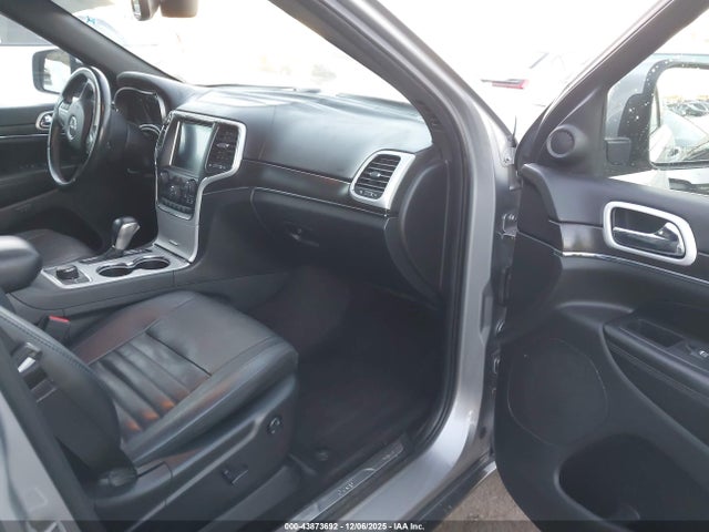1C4RJFBG0JC324731 Jeep Grand Cherokee Sterling Edition 4x4
