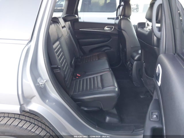 1C4RJFBG0JC324731 Jeep Grand Cherokee Sterling Edition 4x4