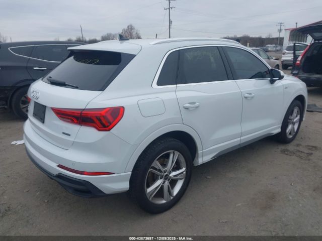 2023 AUDI Q3 WA1EECF3XP1102608 Photo 3