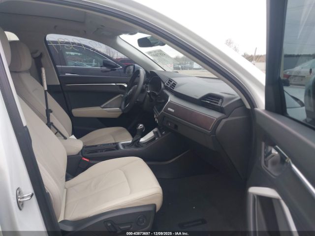 2023 AUDI Q3 WA1EECF3XP1102608 Photo 4