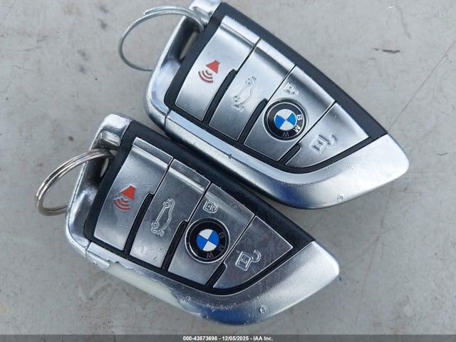 2018 BMW X5 EDRIVE 5UXKT0C59J0W03889 Photo 10