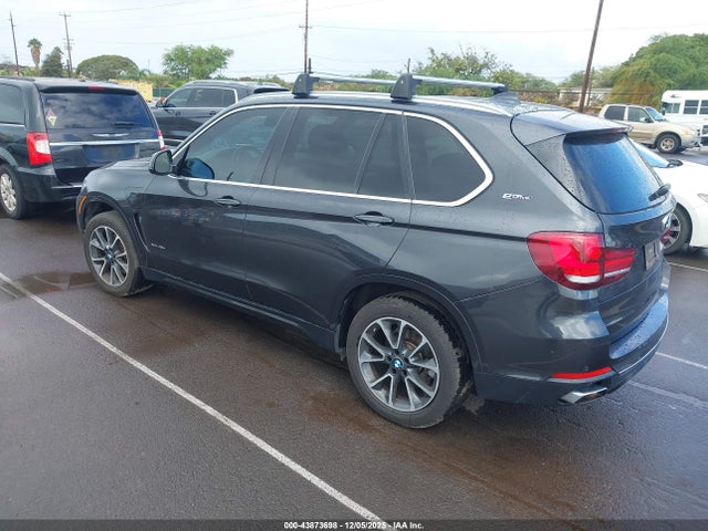 2018 BMW X5 EDRIVE 5UXKT0C59J0W03889 Photo 2