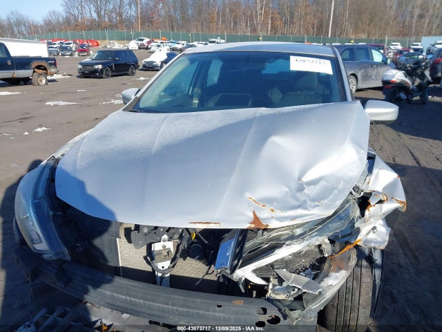 2018 Nissan Sentra Sv მანქანა იყიდება აუქციონზე, vin: 3N1AB7AP4JL664344, აუქციონის ნომერი: 43873717