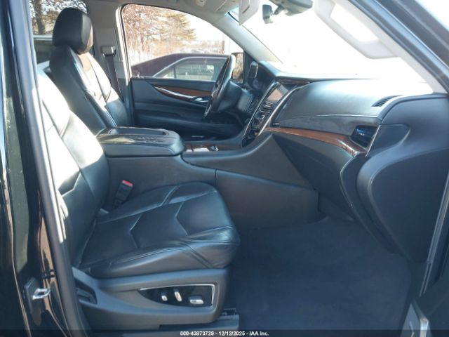 2017 CADILLAC ESCALADE ESV 1GYS4JKJ3HR294911 Photo 4