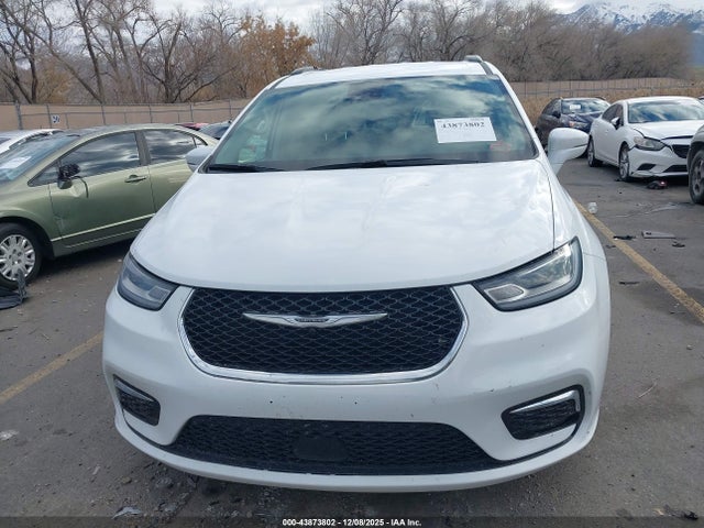 Продажа на аукционе авто 2022 Chrysler Pacifica Touring L, vin: 2C4RC1BG5NR197162, номер лота: 43873802