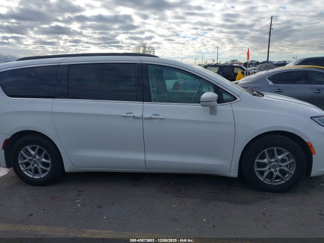 Продажа на аукционе авто 2022 Chrysler Pacifica Touring L, vin: 2C4RC1BG5NR197162, номер лота: 43873802