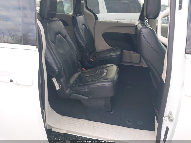 Продажа на аукционе авто 2022 Chrysler Pacifica Touring L, vin: 2C4RC1BG5NR197162, номер лота: 43873802