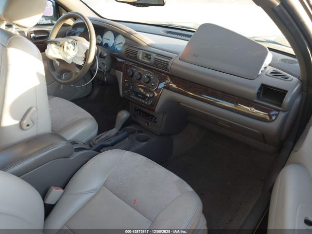 2004 CHRYSLER SEBRING 1C3EL65R74N391975 Photo 4