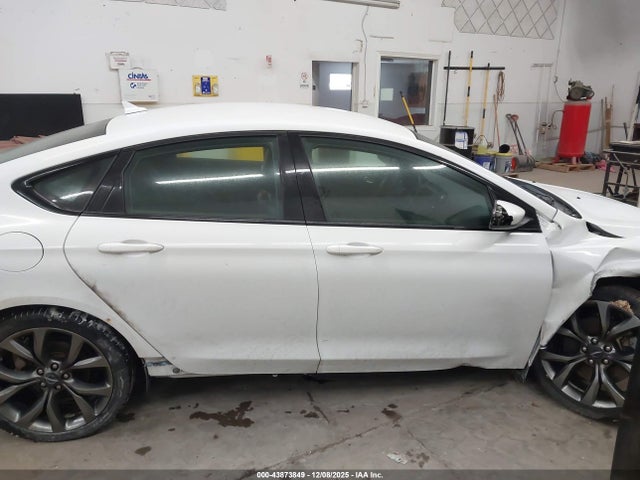 Chrysler 200 S 2016 1C3CCCBB8GN135071 Image 14