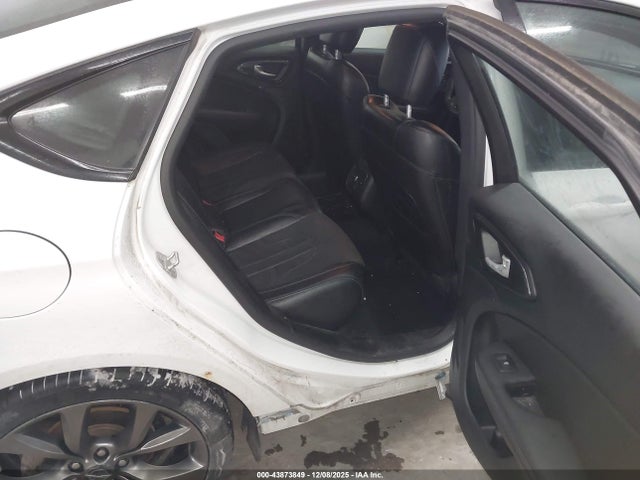 Chrysler 200 S 2016 1C3CCCBB8GN135071 Image 8