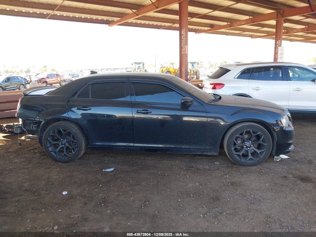 Aukcja sprzedaży 2019 Chrysler 300 300s, vin: 2C3CCABG7KH533700, numer aukcji: 43873904