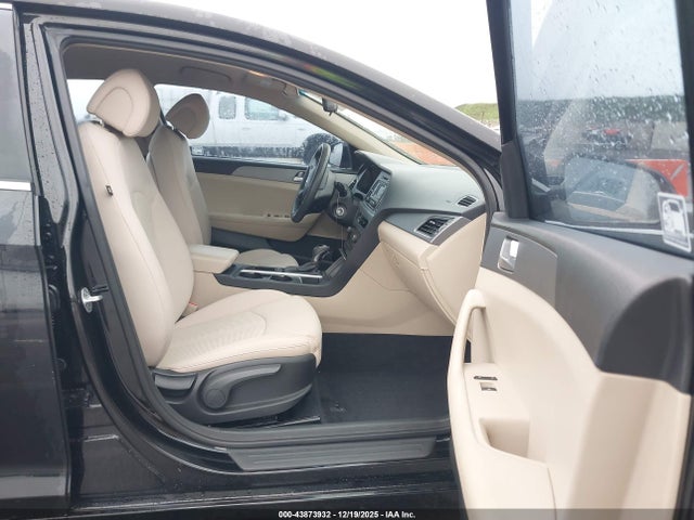 Продажа на аукционе авто 2015 Hyundai Sonata Se, vin: 5NPE24AFXFH097567, номер лота: 43873932